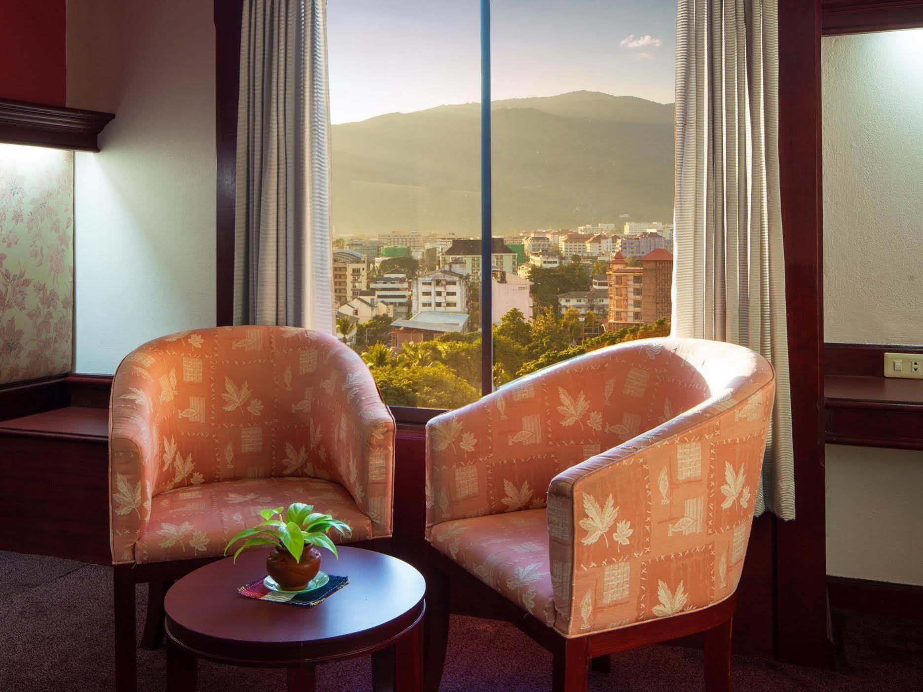 Baan Din Ki Hotell Chiang Mai Exteriör bild