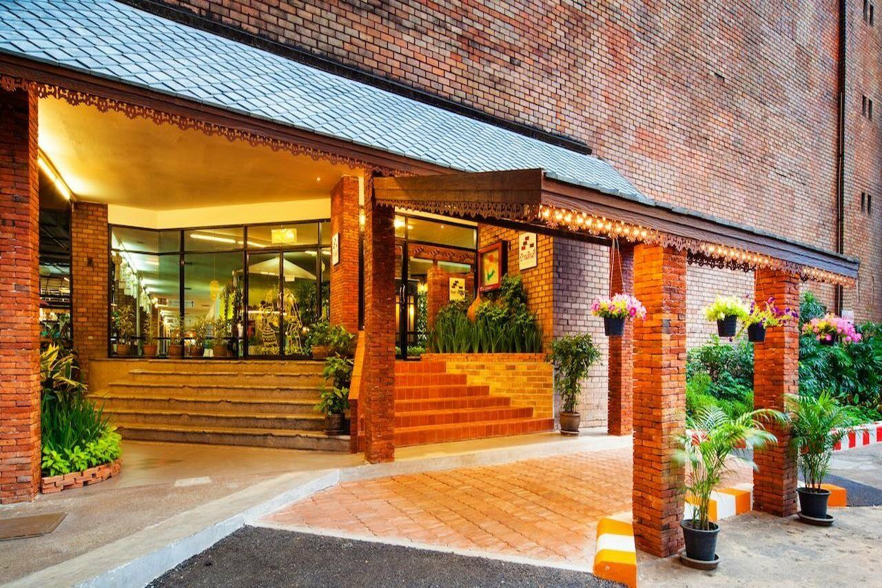 Baan Din Ki Hotell Chiang Mai Exteriör bild